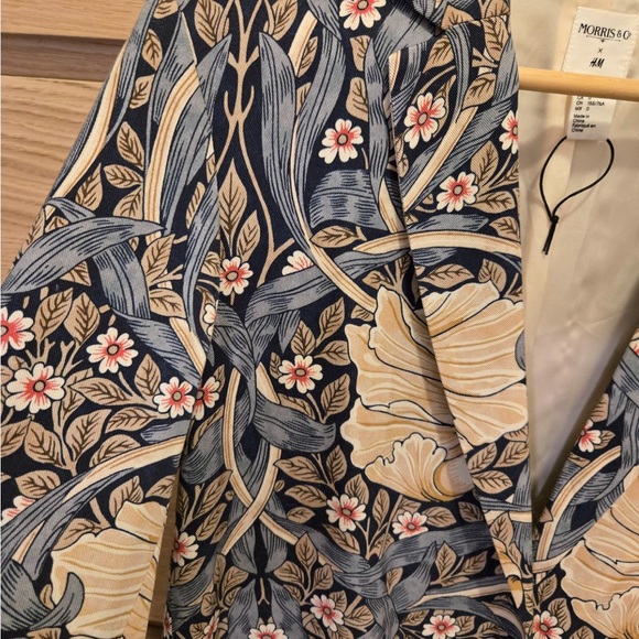 H&M Art Nouveau Print Blazer NWOT - Picture 3 of 6